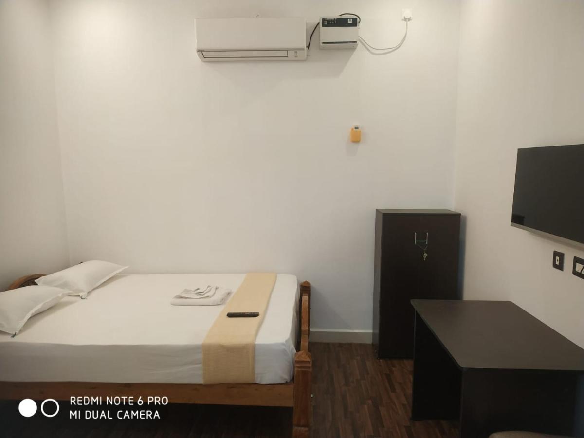 Bluemoon Homestay Pondicherry Exterior photo